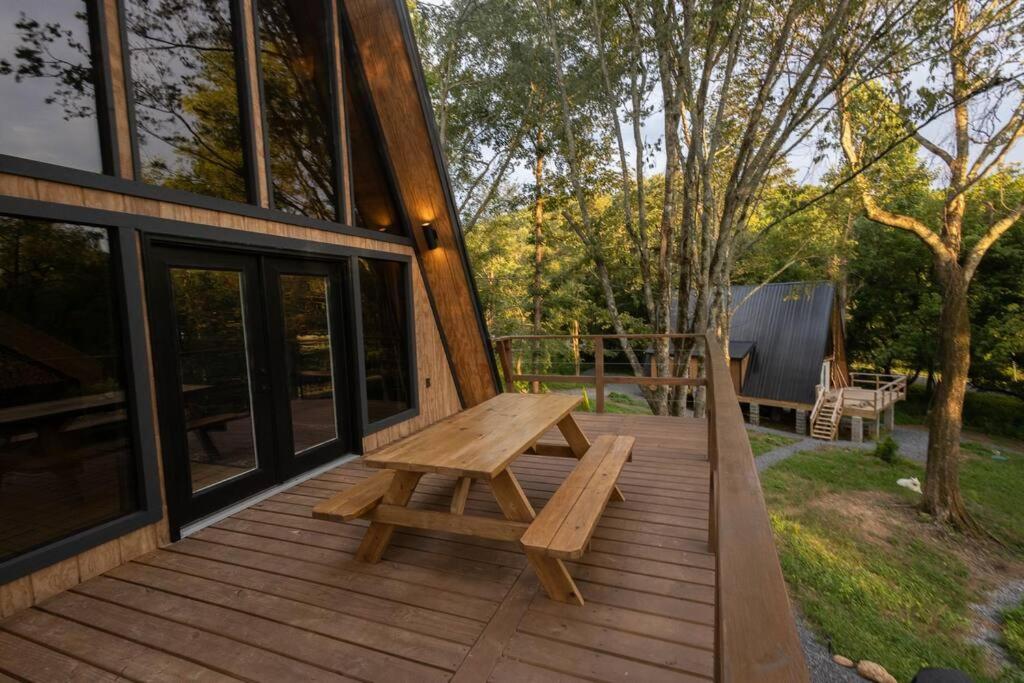 Valhalla Cabins Aframes With Hot Tubs & Sauna Cosby Bagian luar foto