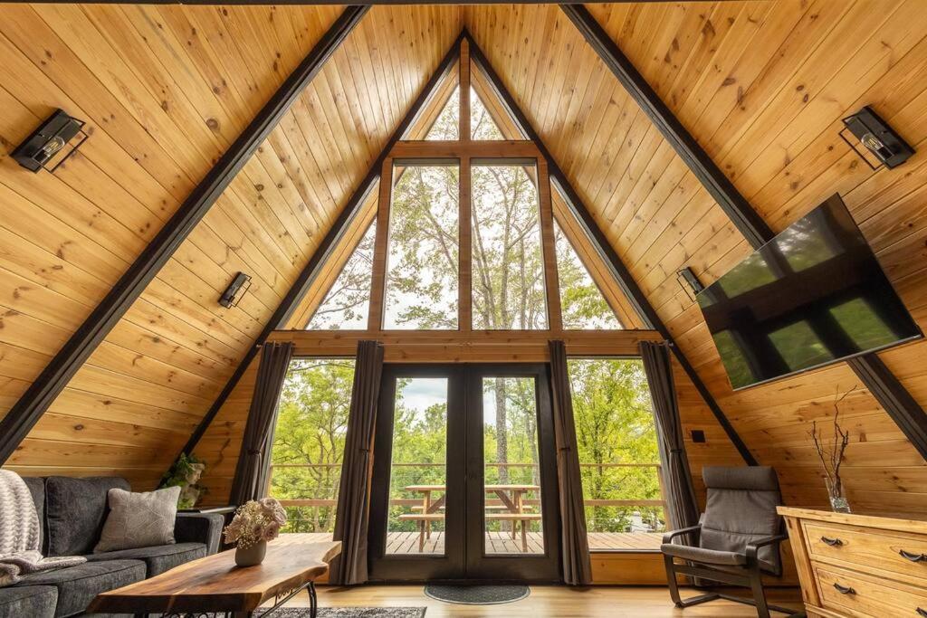 Valhalla Cabins Aframes With Hot Tubs & Sauna Cosby Bagian luar foto
