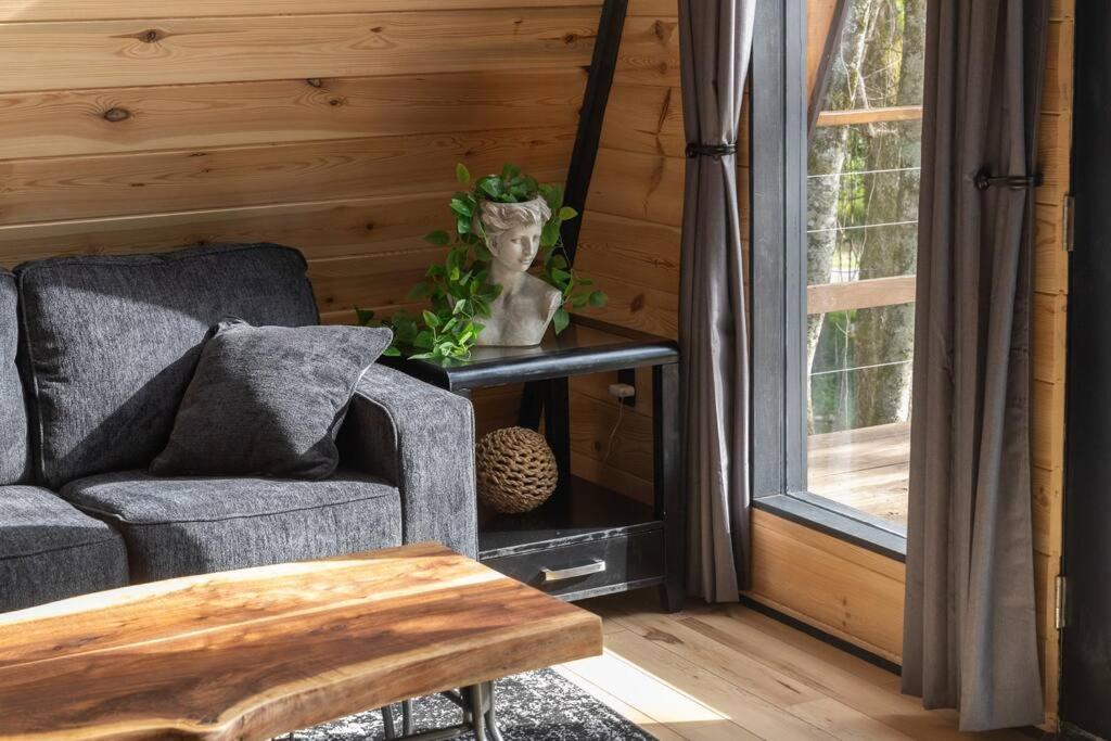 Valhalla Cabins Aframes With Hot Tubs & Sauna Cosby Bagian luar foto
